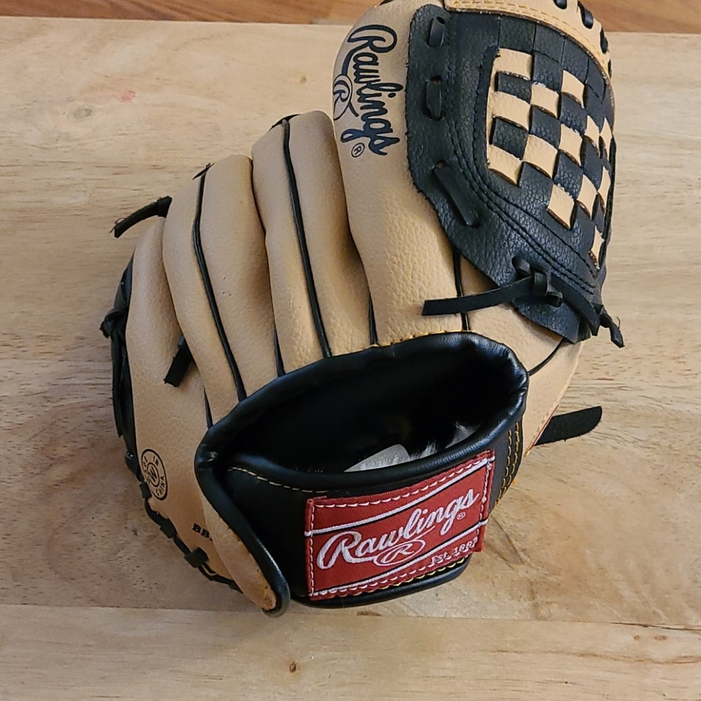 Rawlings Youth Baseball Glove